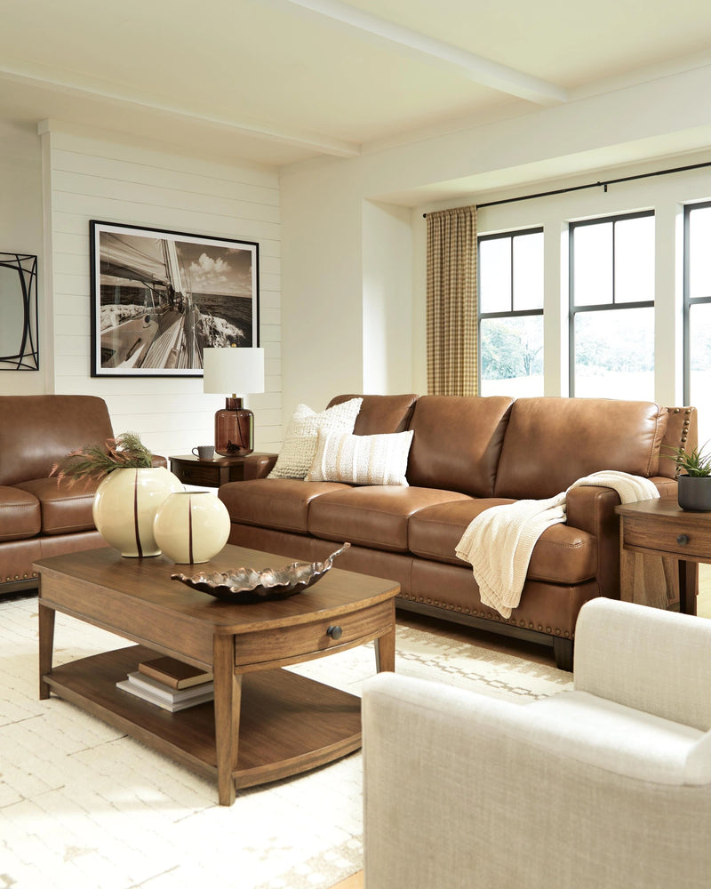 Saonara Living Room Set