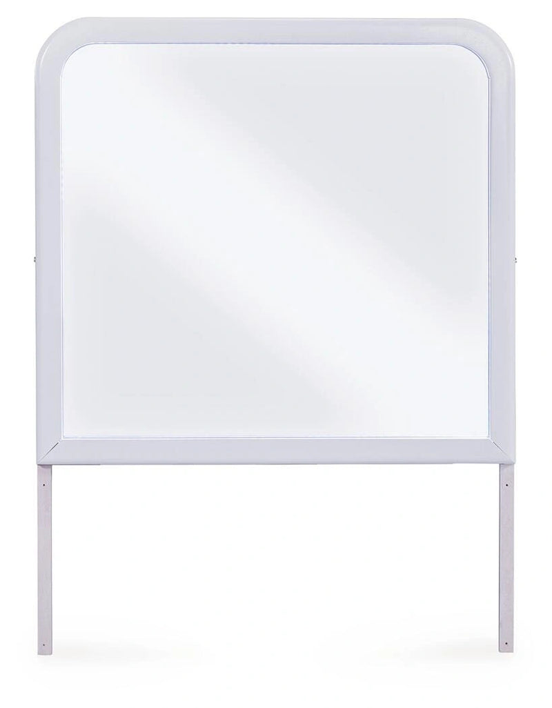 Jarlee Dresser and Mirror