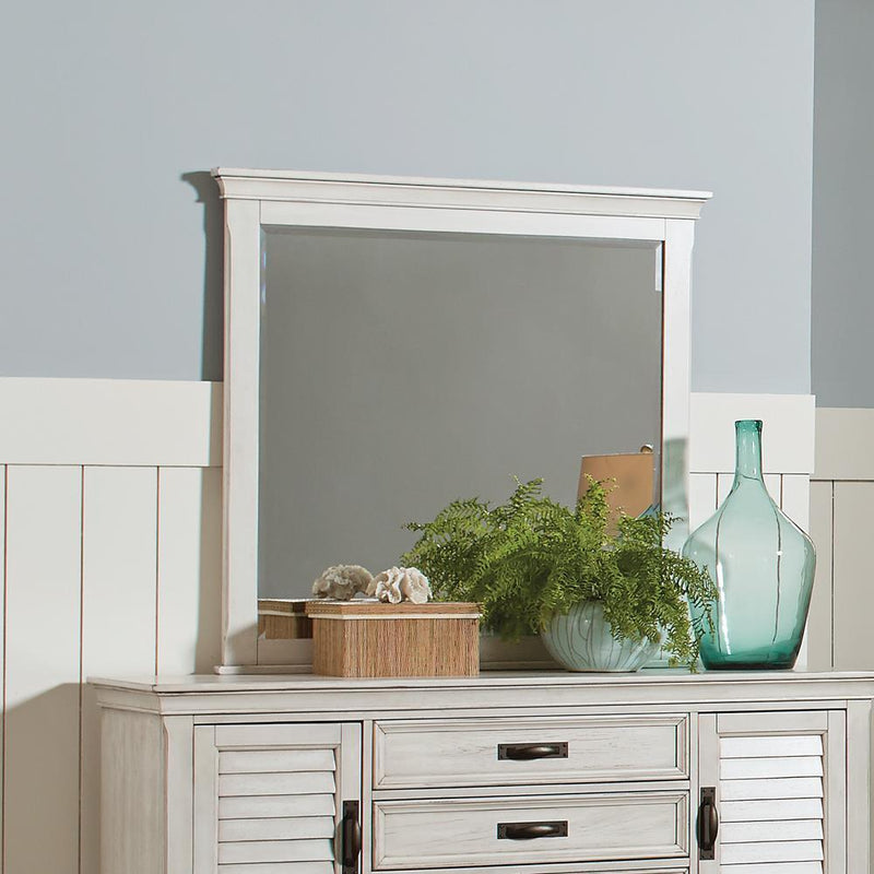 antique white dresser mirror The Robbinsdale Dresser, Youth available at Wier Furniture serving Lewistown, MT and surrounding areas Conveying a feeling of relaxed comfort Cinderella Mirror in Antique White